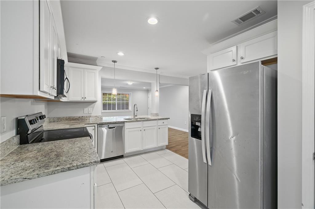 305 Winding River Village Drive Unit F
