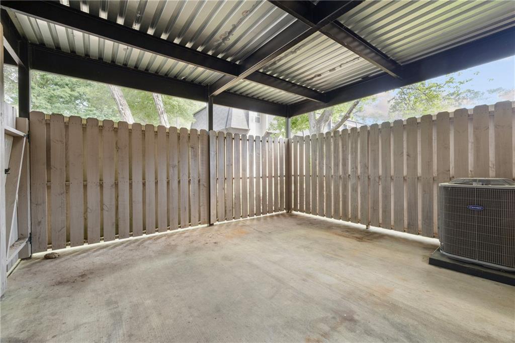 305 Winding River Village Drive Unit F