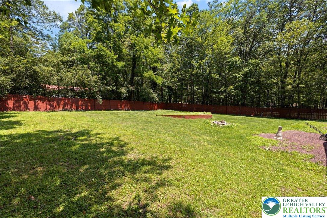 1107 Bluegrass Lane