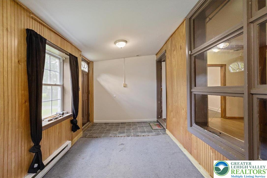 1107 Bluegrass Lane