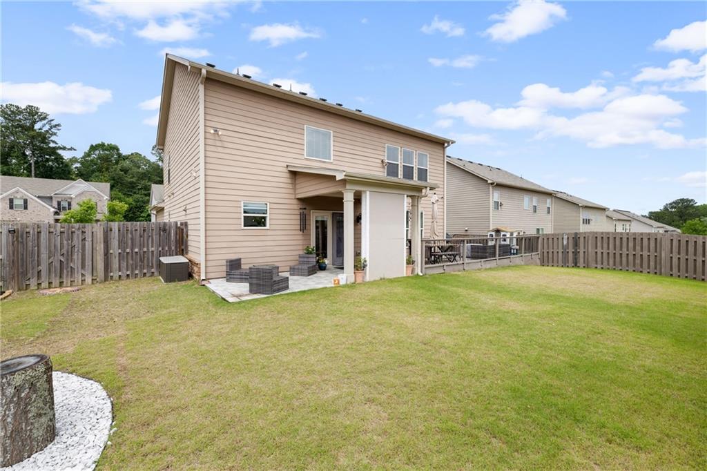 1998 Lakeview Bend Way