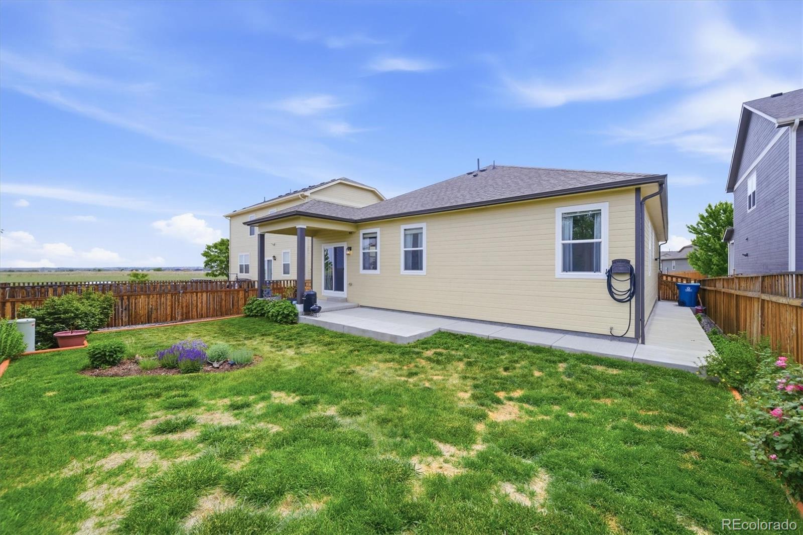 583 Hermosa Street