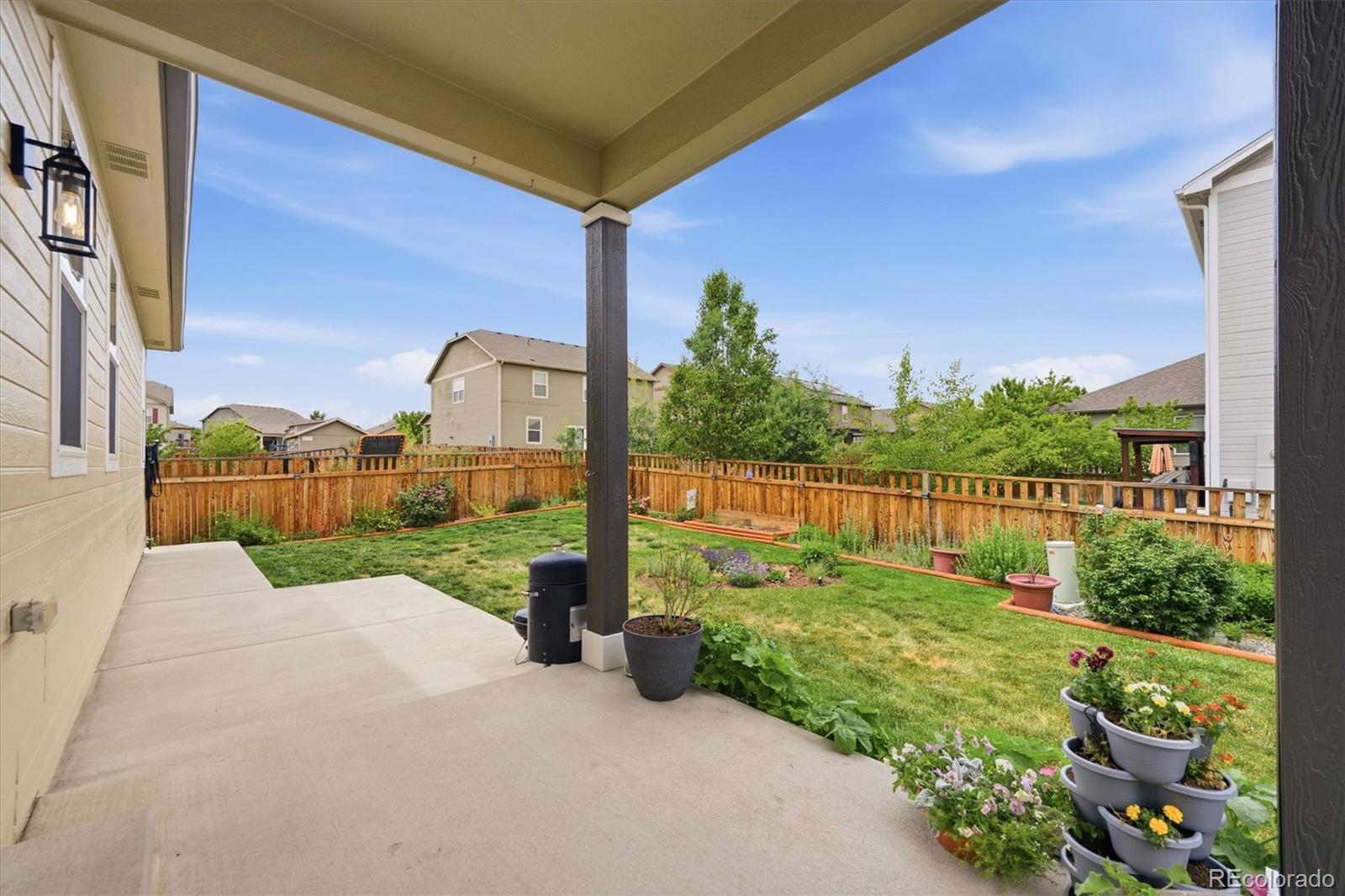 583 Hermosa Street