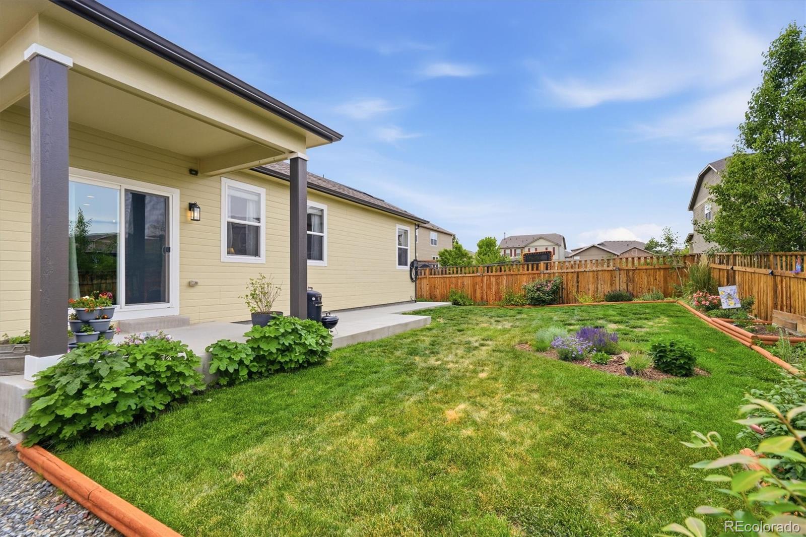 583 Hermosa Street