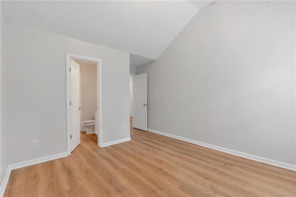 3076 EXCELSIOR Court