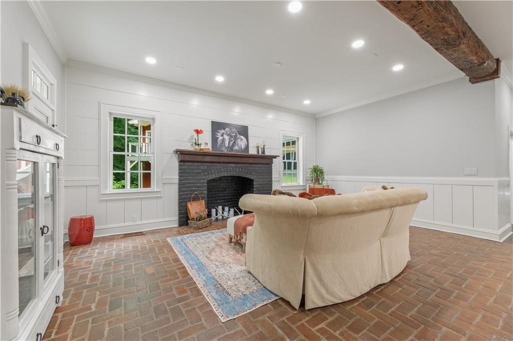 2425 Birmingham Road