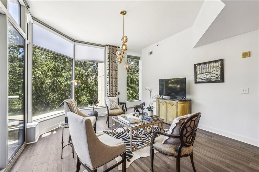 2795 Peachtree Road NE Unit 302