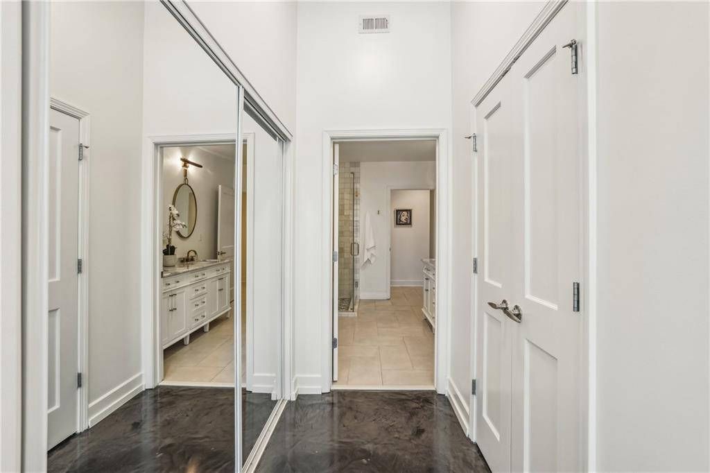 2795 Peachtree Road NE Unit 302