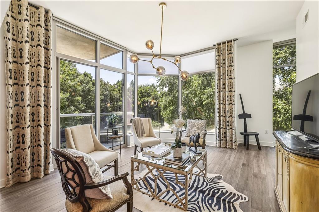 2795 Peachtree Road NE Unit 302