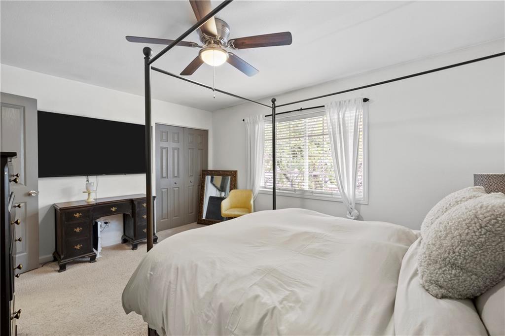 6940 Roswell Road Unit 21A
