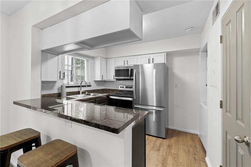 6940 Roswell Road Unit 21A