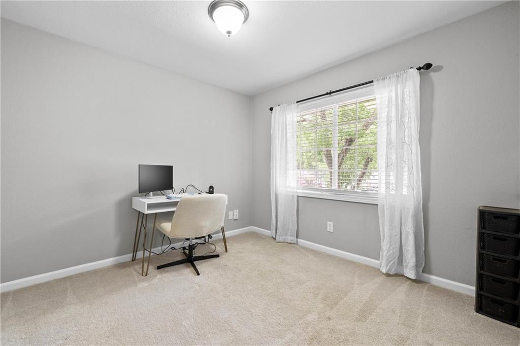 6940 Roswell Road Unit 21A