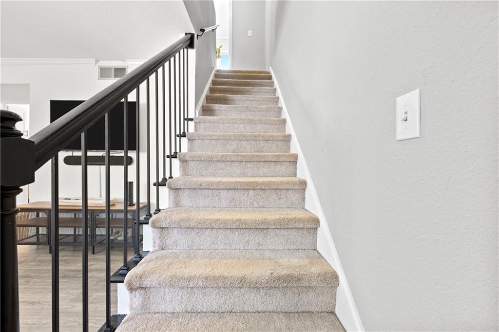 6940 Roswell Road Unit 21A