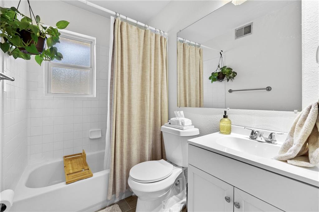 6940 Roswell Road Unit 21A