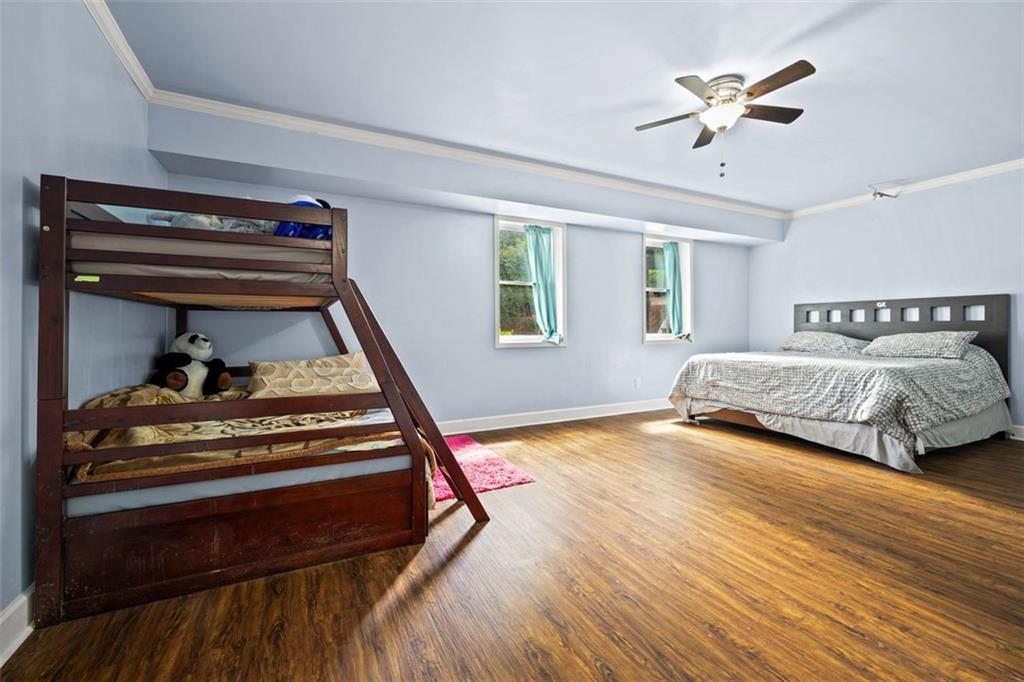 585 Settles Brook Court
