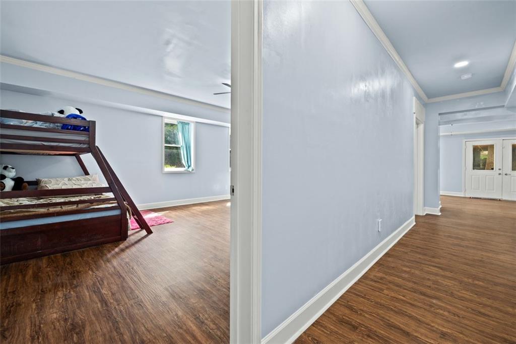 585 Settles Brook Court