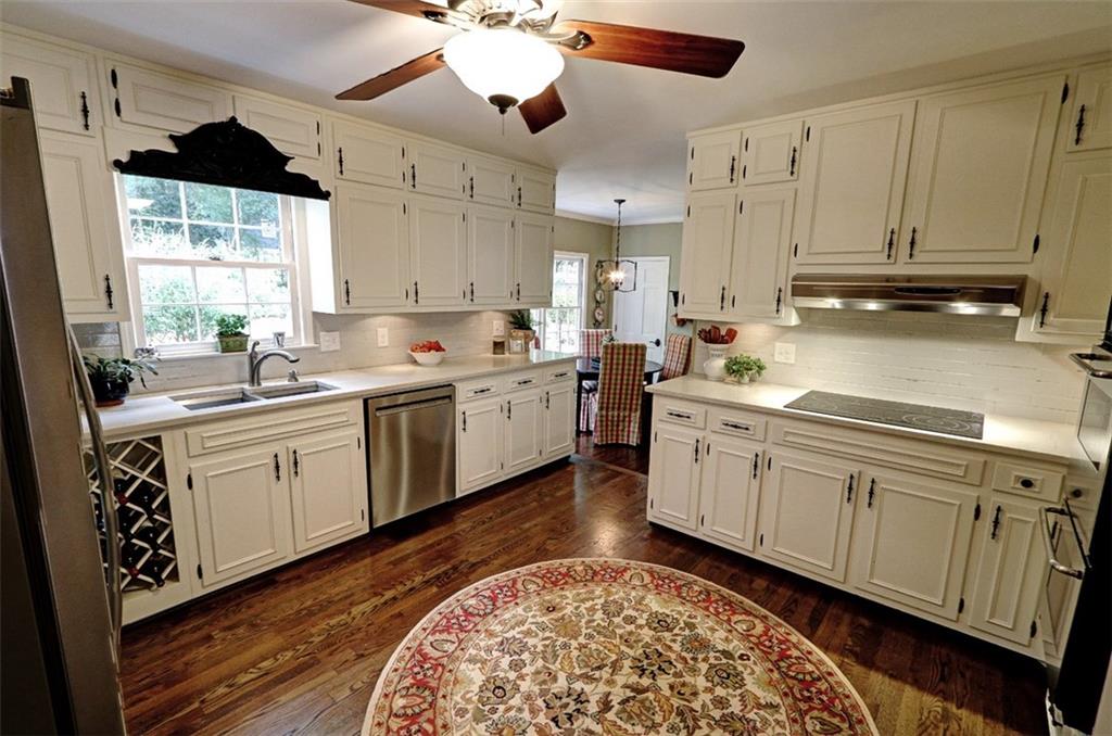 369 William Ivey Road SW