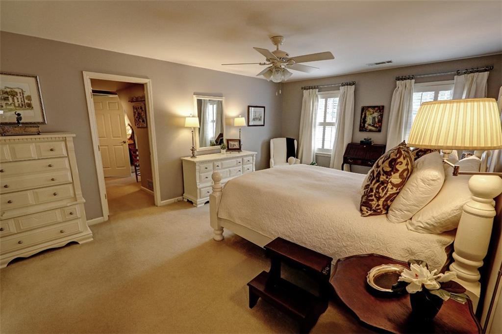 369 William Ivey Road SW