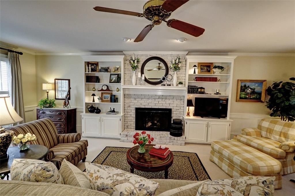 369 William Ivey Road SW