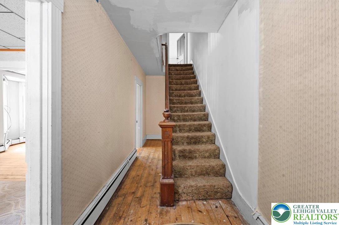 221 Greenwich Street
