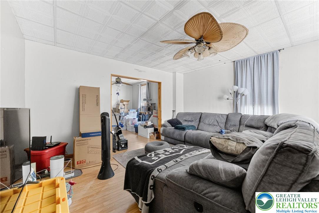 522 East 4th Street