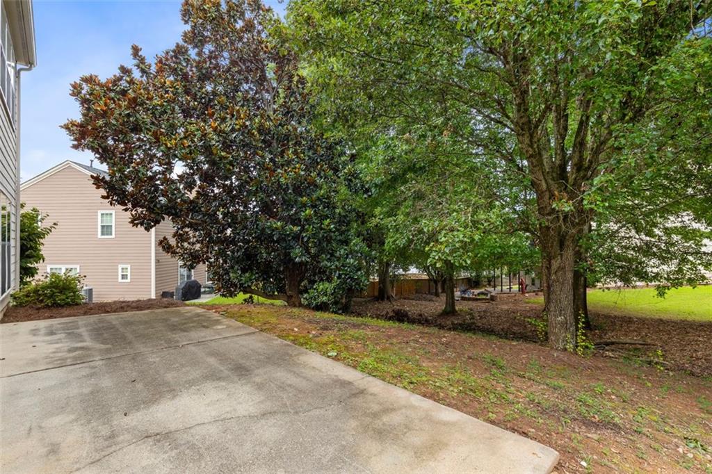 13581 Weycroft Circle