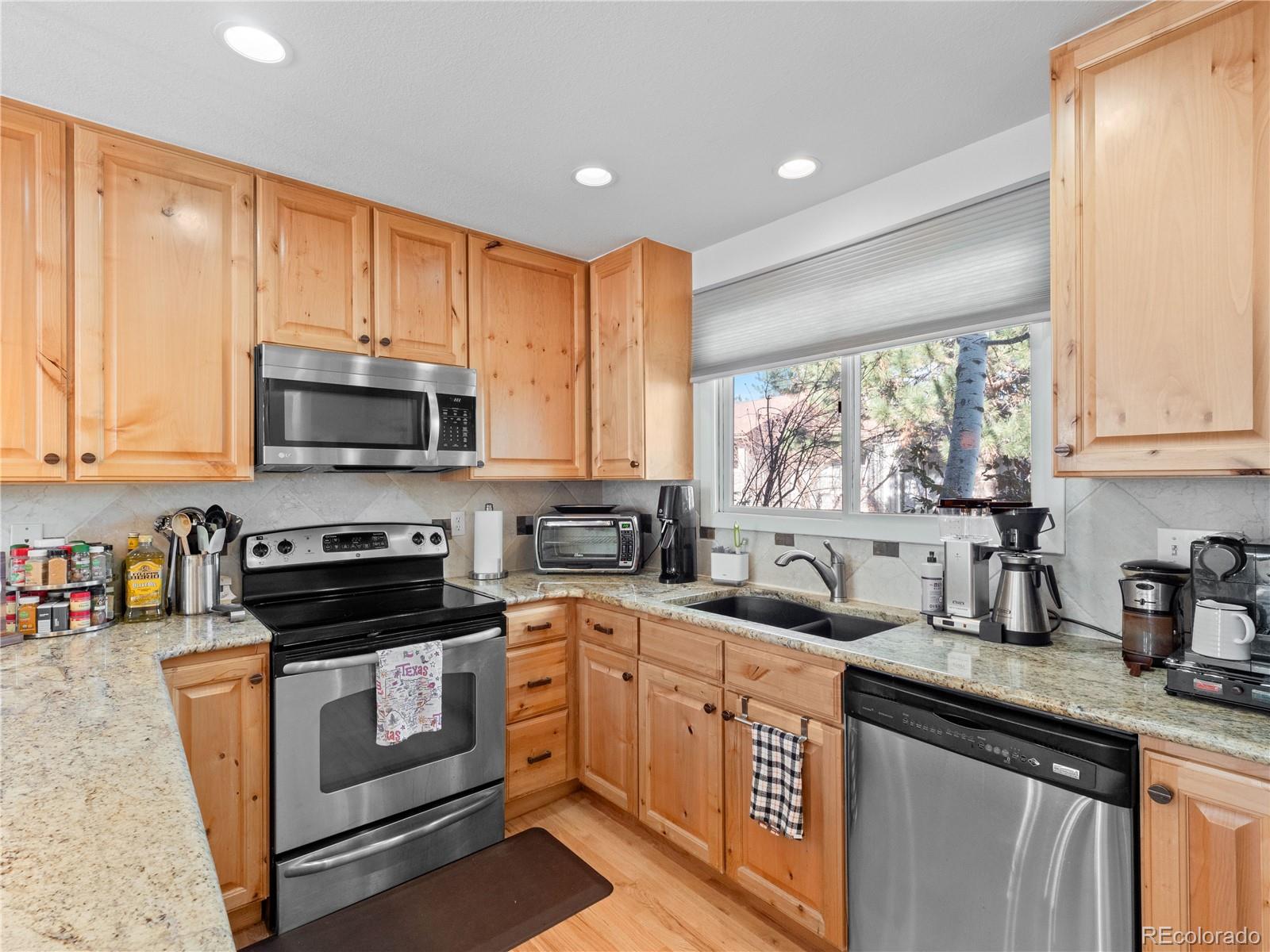 2308 Hearth Drive Unit: 36