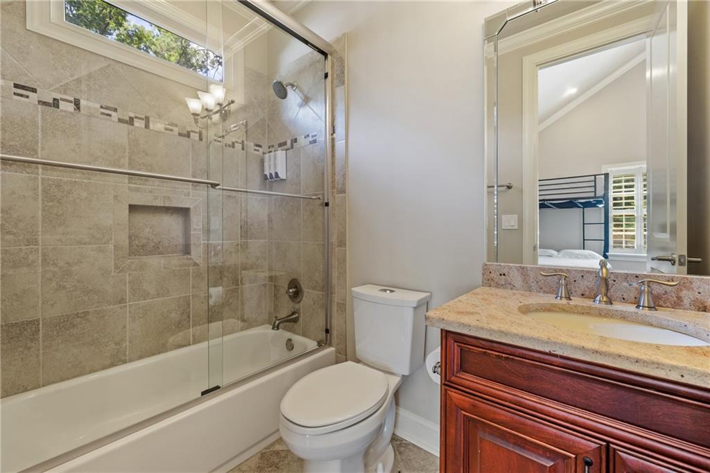 2267 Echo Trail NE