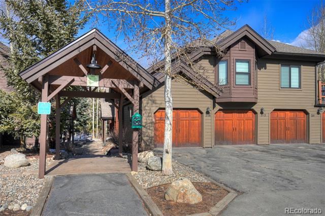 216 Village Point Drive