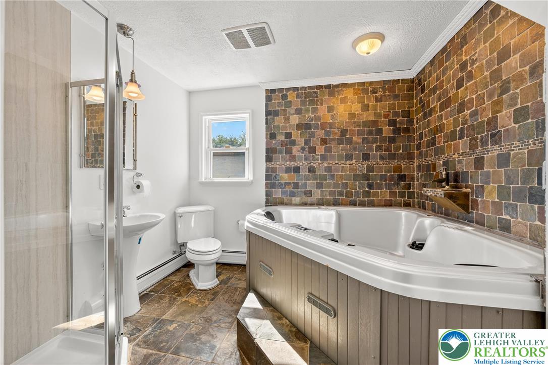 1169 Lichtenwalner Avenue