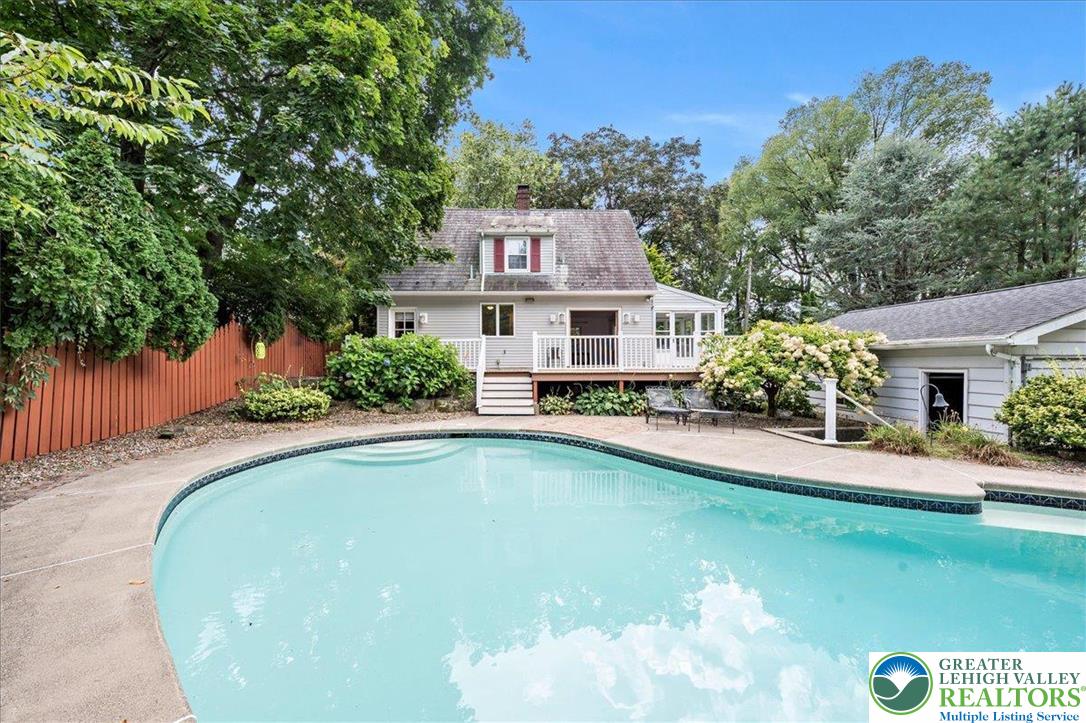59 West Macada Road