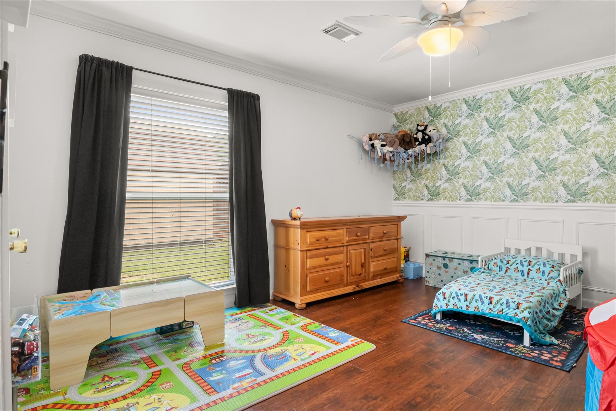 21055 Northern Colony Court