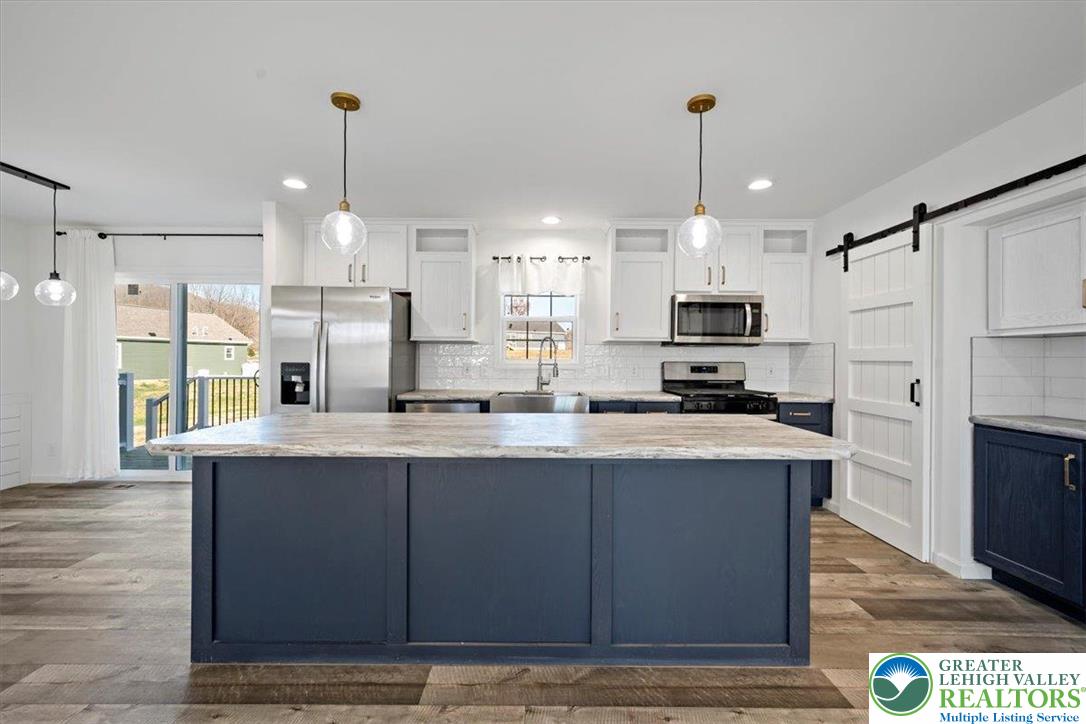 1410 Heytesbury Road