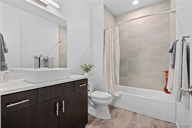31161 Black Eagle Drive Unit: 301