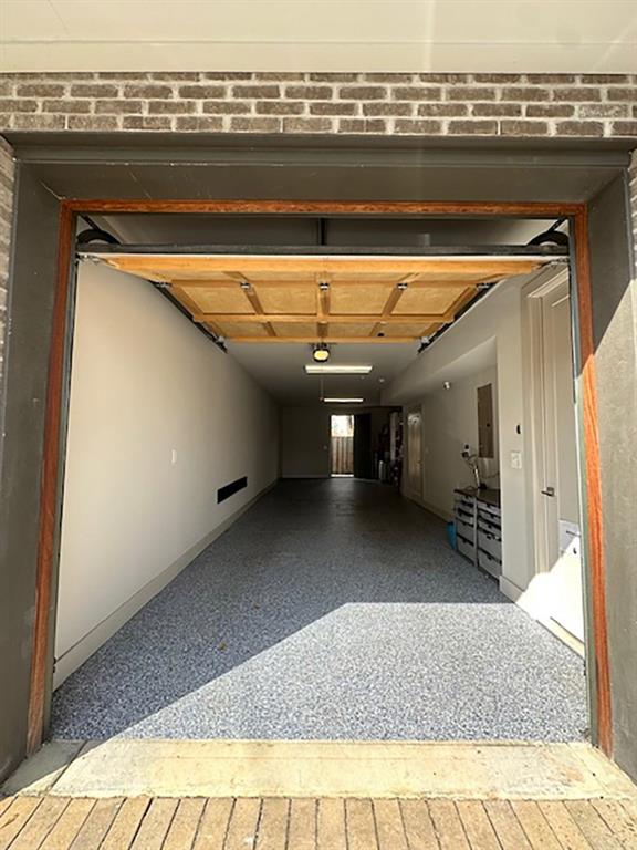 131 City View Court NE