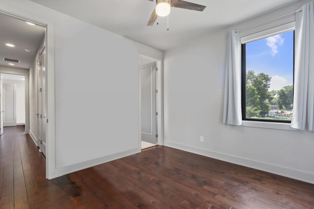 131 City View Court NE