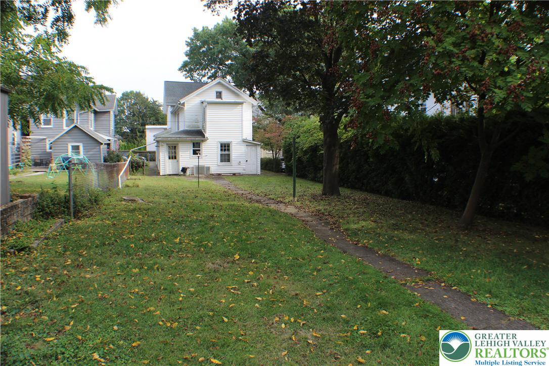 308 Walnut Street