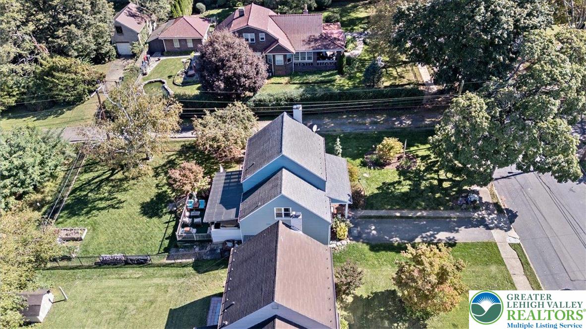 1501 Bushkill Street