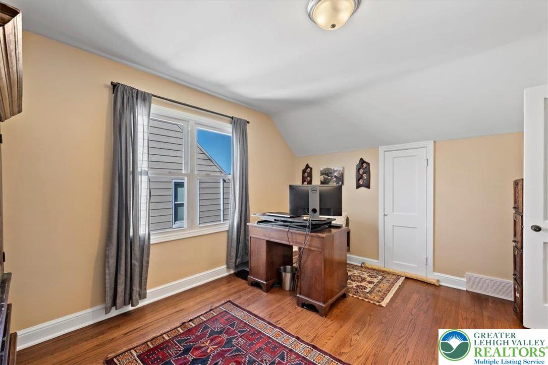 1501 Bushkill Street