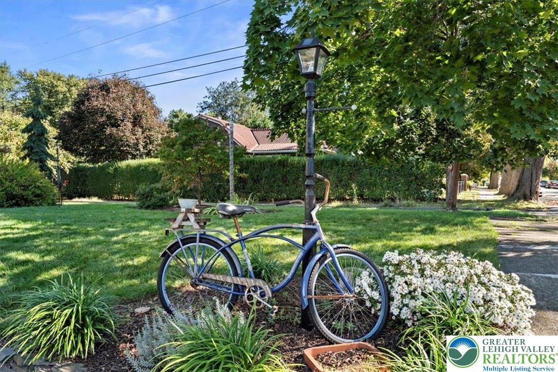 1501 Bushkill Street