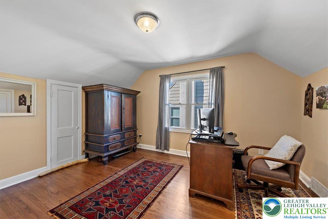 1501 Bushkill Street