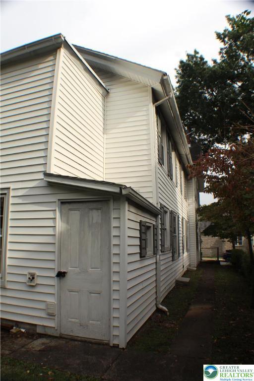 308 Walnut Street