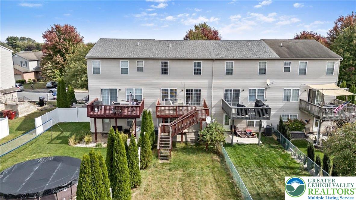 2567 Chestnut Lane