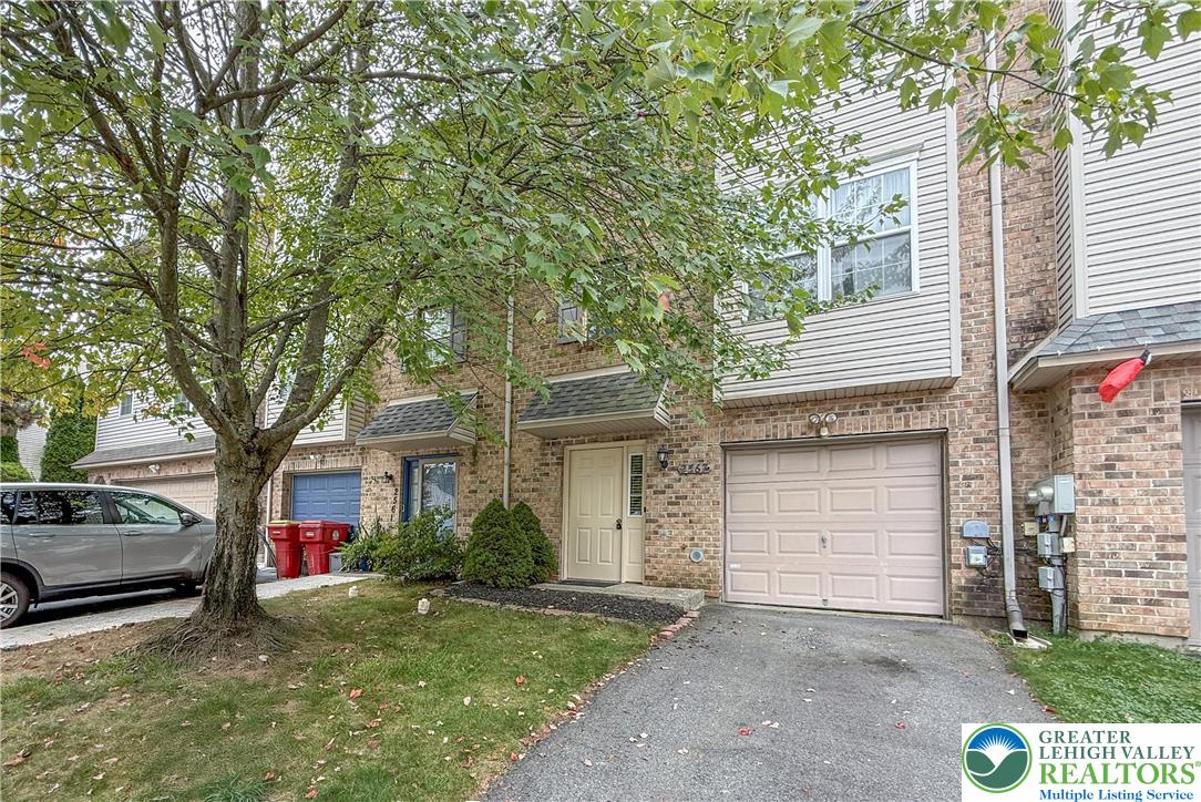 2567 Chestnut Lane