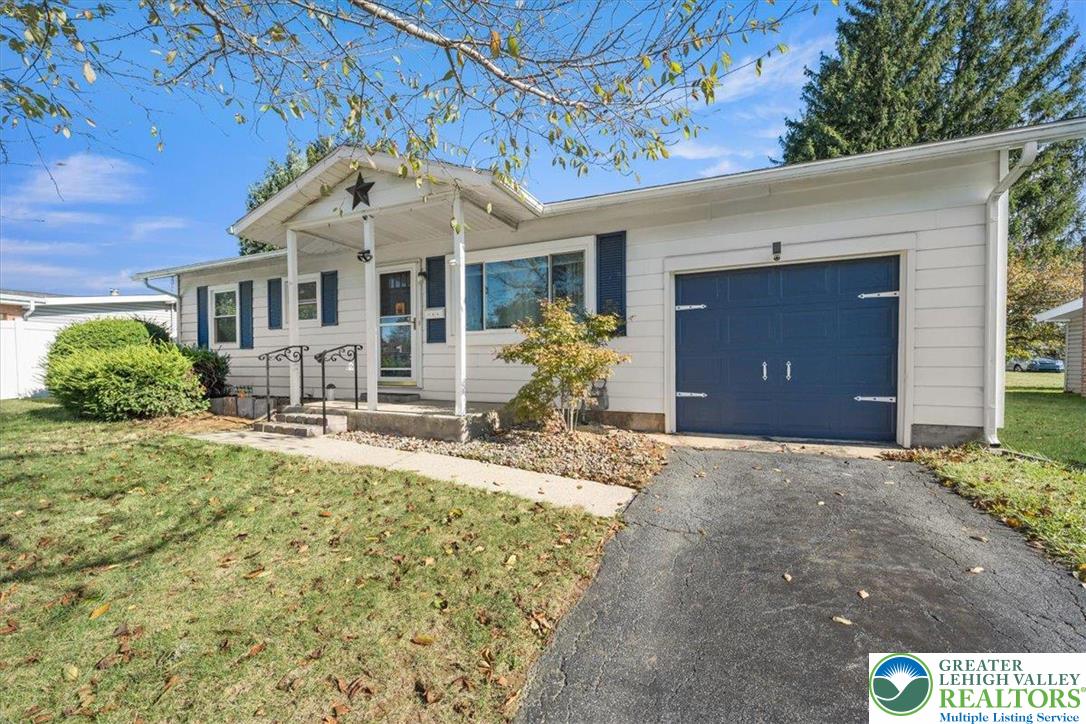 109 South 8th Street