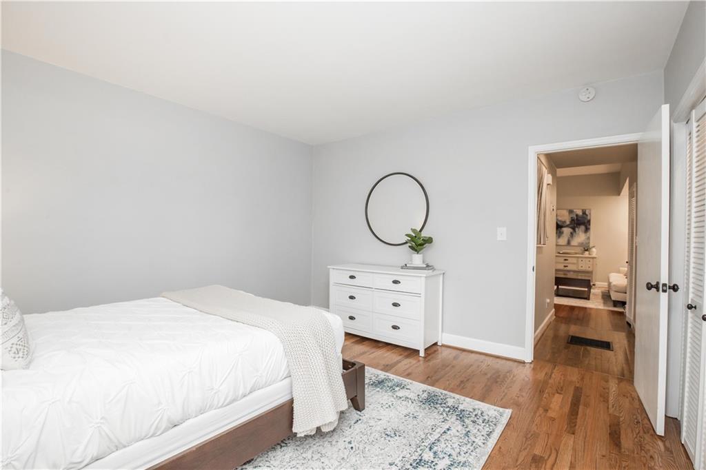 952 Myrtle Street NE Unit 2