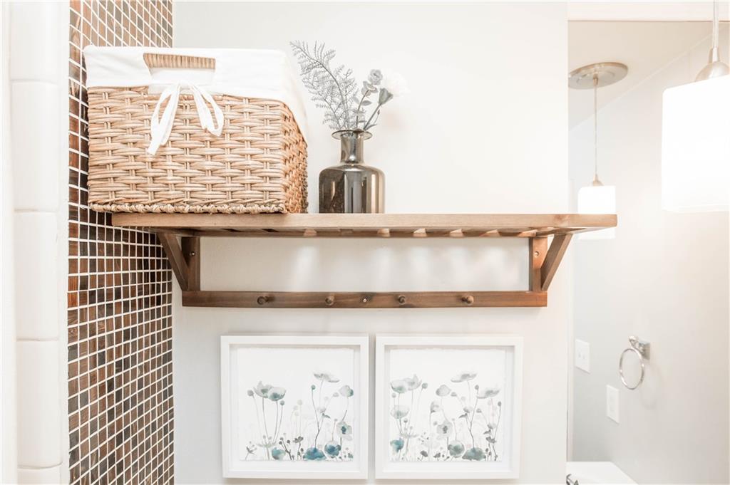 952 Myrtle Street NE Unit 2