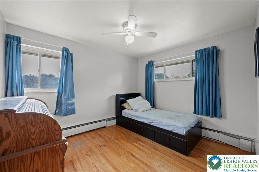 558 Beechwood Street