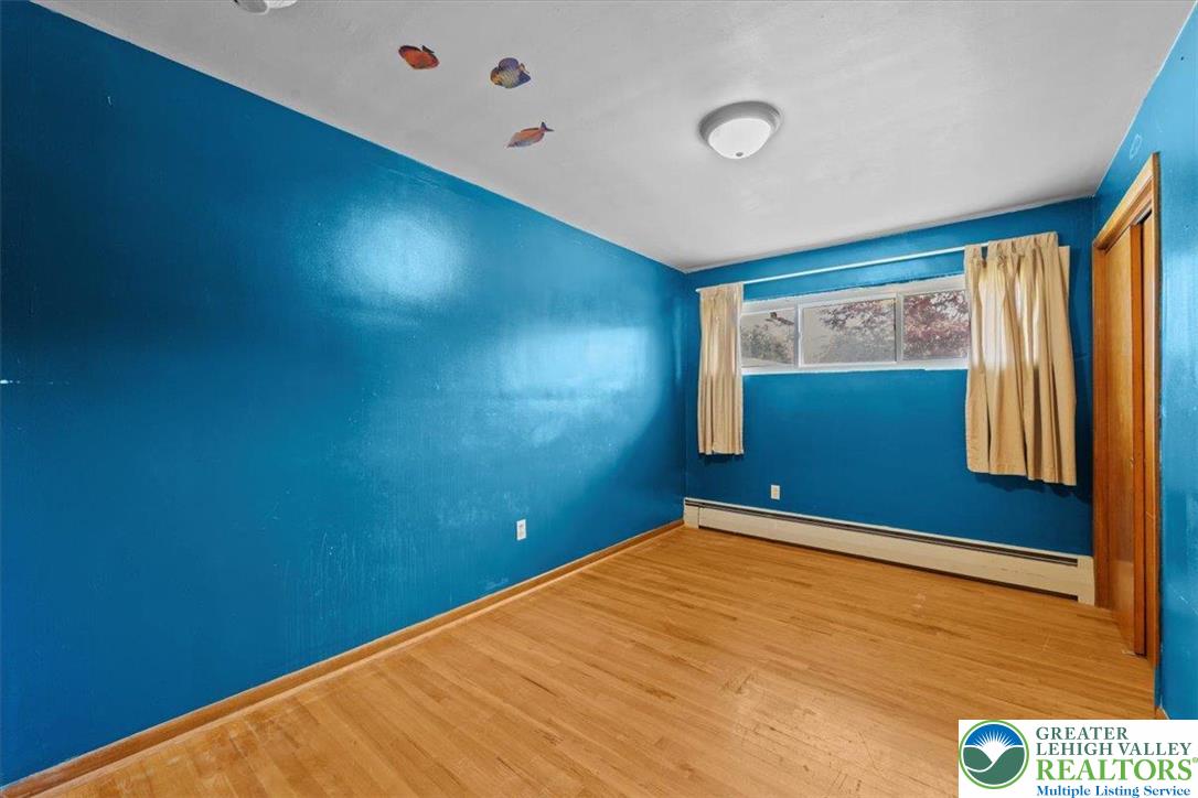 558 Beechwood Street