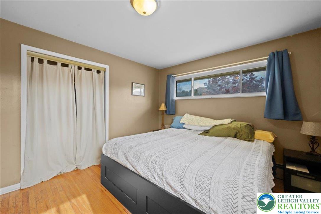 558 Beechwood Street